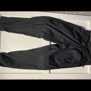 Black workout pants!!